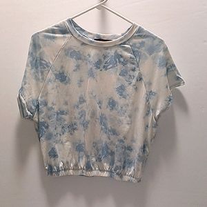 Love for humanity Large couture short sleeve light blue & white tie dye crop